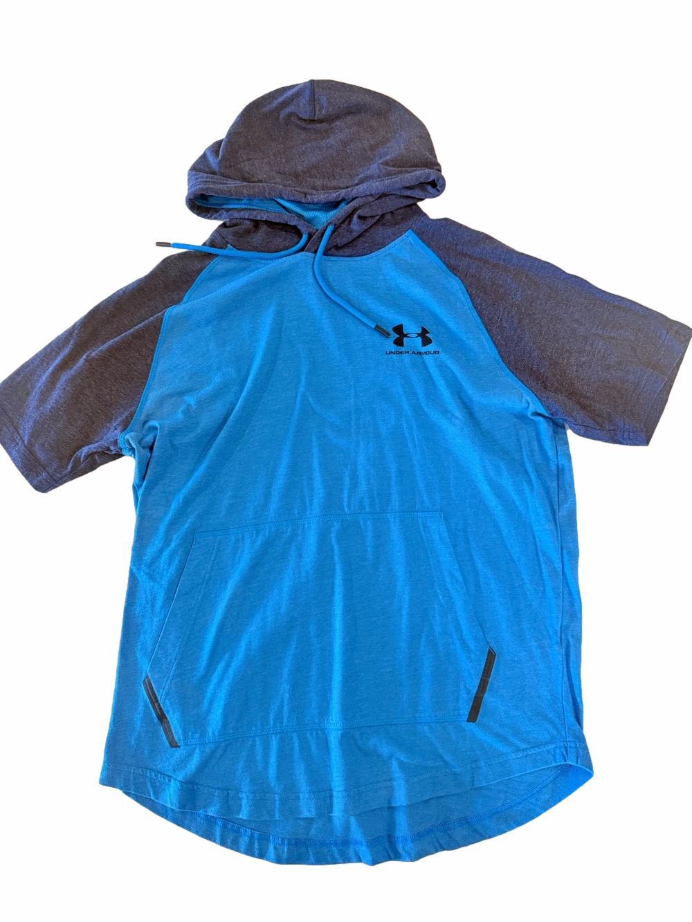 Under Armour Two-Tone Blue Hooded Short Sleeve Shirt